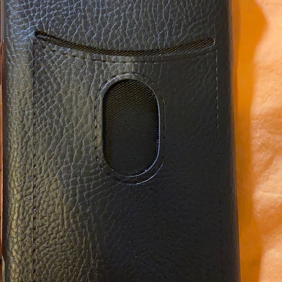 iPhone 11 Pro Case - Picture 4 of 4